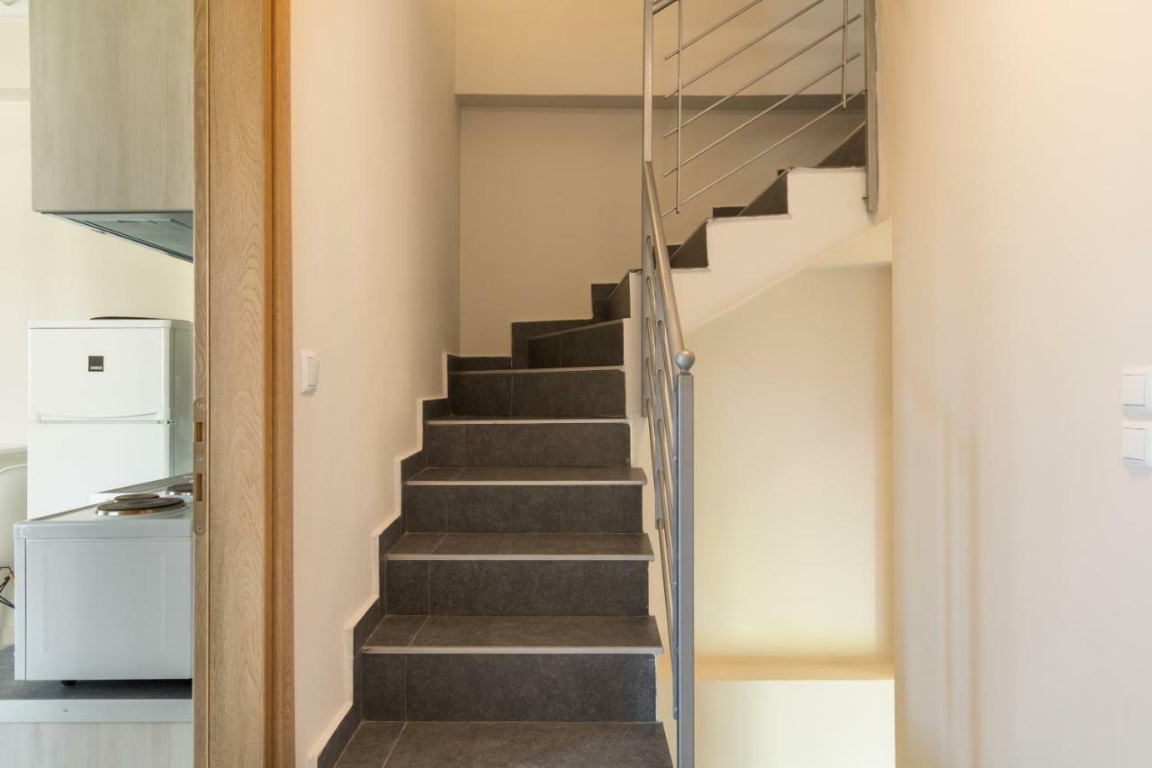 V Luxury Apartments Siviri Exterior foto